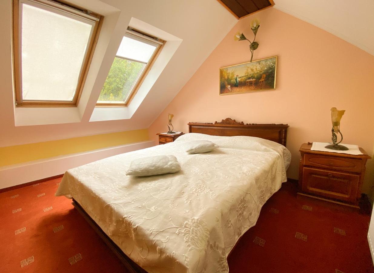 Pensiunea Crocus - Sauna & Billiard Poiana Brasov Esterno foto