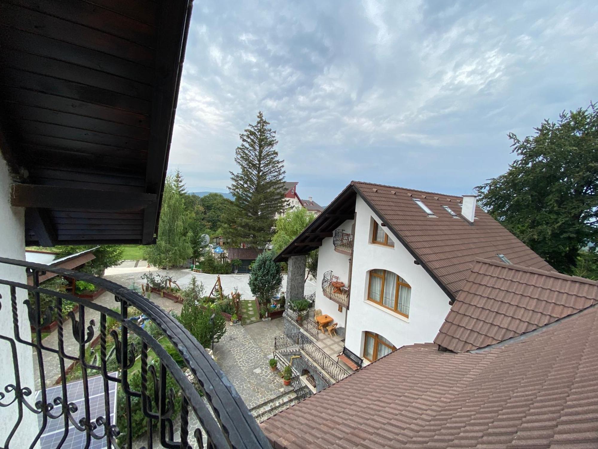 Pensiunea Crocus - Sauna & Billiard Poiana Brasov Camera foto